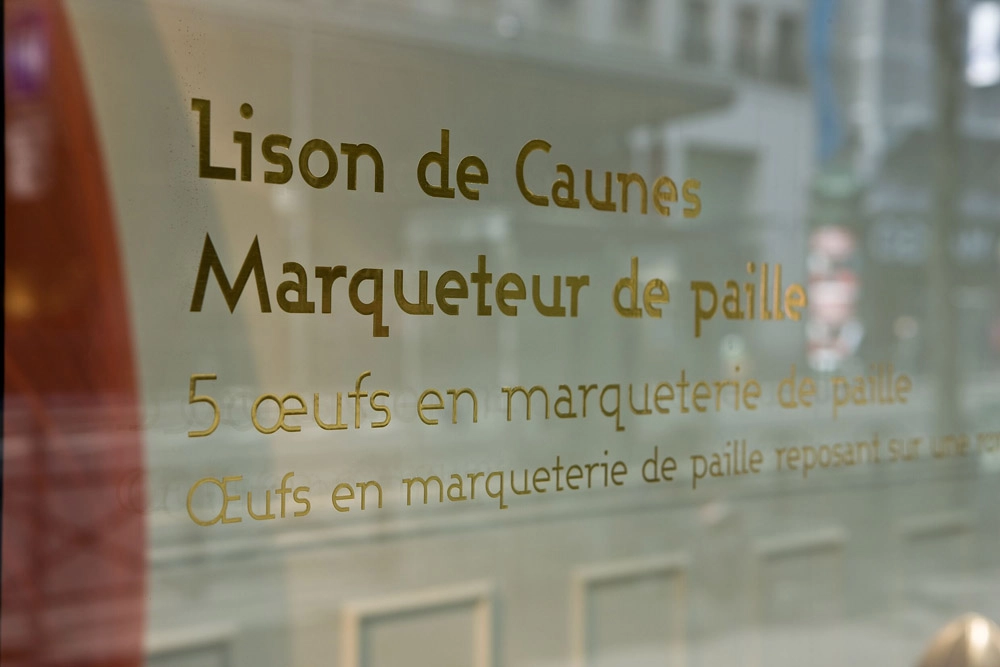 Devanture de Lison de Caunes