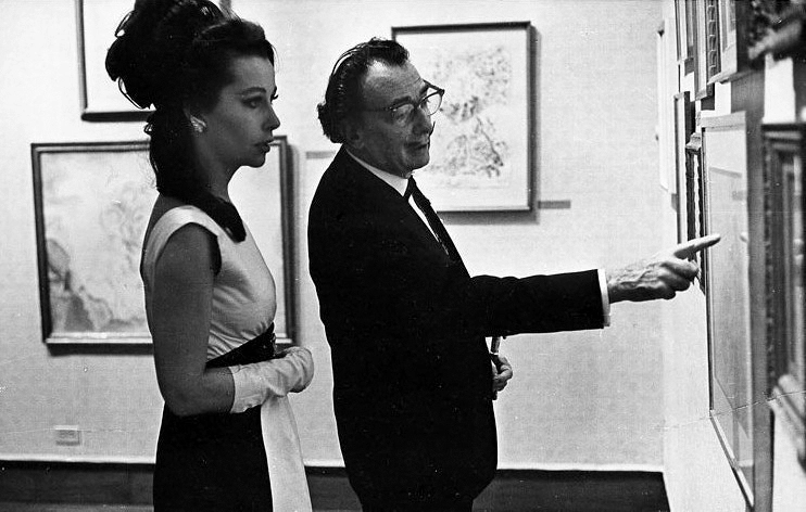 Isabelle Collin Dufresne et Dalí au Huntington Hartford Museum (NY), 1969