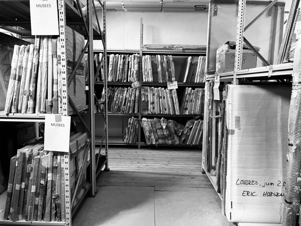 Stockage des oeuvres © DR