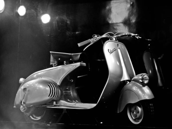La Vespa dans les années 50 © DR